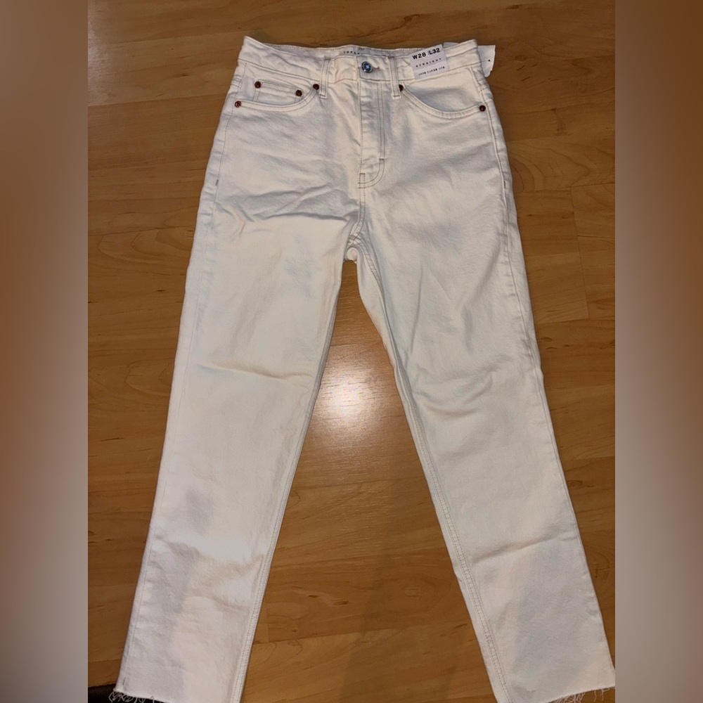 TOPSHOP NEW! Off-White High Rise STRAIGHT Leg Jeans w/ Raw Frayed Hem W28